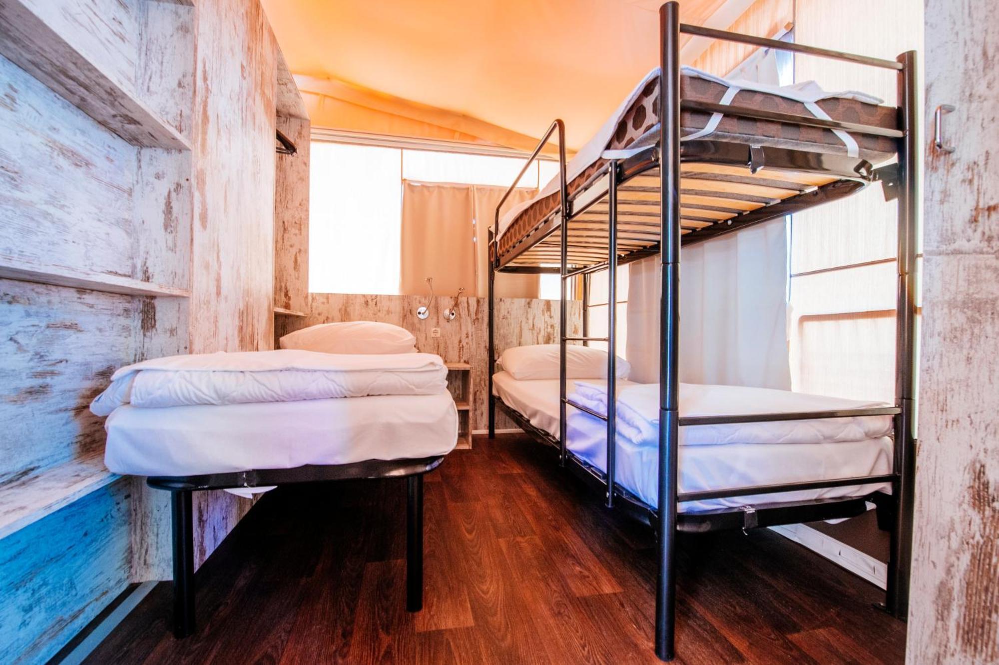 Zaton Holiday Resort Glamping Tents Nin Cameră foto